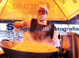 Chile en Nogada más grande del mundo - ES imagen agencia de fotografía