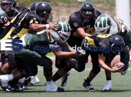 Juegan los Aztecas vs Cetys - ES imagen agencia de fotografía