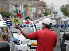 Venta de banderas  - ES imagen agencia de fotografía