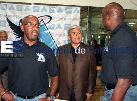 Presentan al equipo de baloncesto Ángeles de Puebla - ES imagen agencia de fotografía