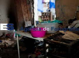 Casonas a punto del colapso - ES imagen agencia de fotografía