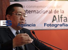 Día Internacional de la Alfabetización - ES imagen agencia de fotografía