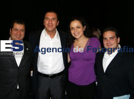 Se reune Moreno Valle y Mondragón con diputados federales - ES imagen agencia de fotografía