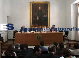 Sesión Pública de la Comisión Permanente - ES imagen agencia de fotografía