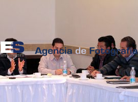 Se reunen diputados electos y dirigentes de Compromiso por Puebla - ES imagen agencia de fotografía