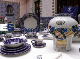 Vajilla del Bicentenario  - ES imagen agencia de fotografía