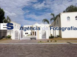 Casa de Sergio Villarreal alias El Grande - ES imagen agencia de fotografía
