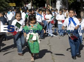 Ceremonia y Representación Niños Heroes - ES imagen agencia de fotografía