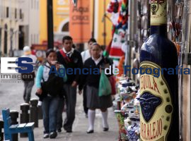 Permiten venta de alcohol  - ES imagen agencia de fotografía