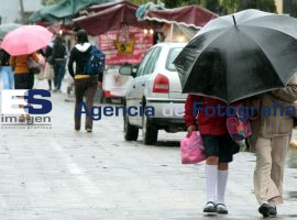 Lluvia en la Ciudad - ES imagen agencia de fotografía