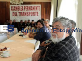 Exigen 8 pesos transportistas - ES imagen agencia de fotografía