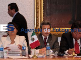 Proponen diputados que se regrese a Zaragoza a billetes de 500 - ES imagen agencia de fotografía