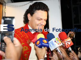 Se presentó Pedro Fernández en el palenque - ES imagen agencia de fotografía