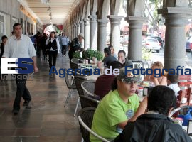 Regula el ayuntamiento restaurantes del zócalo - ES imagen agencia de fotografía