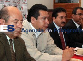 Diputados federales del PRI buscarán aumento al presupuesto para salud - ES imagen agencia de fotografía