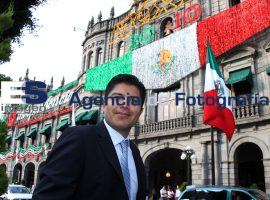 Se reunión Lalo Rivera con Blanca Alcalá - ES imagen agencia de fotografía