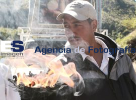 Sale antorcha guadalupana de Oaxaca rumbo a Puebla - ES imagen agencia de fotografía