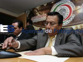 Actuamos bajo derecho: Fernández y Aguilar.  - ES imagen agencia de fotografía