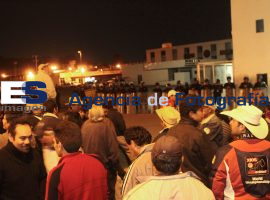 Se manifiestan en CERESOl por detencion de lider del SME - ES imagen agencia de fotografía