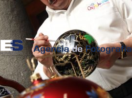 Anuncian Feria del Árbol y La Esfera - ES imagen agencia de fotografía