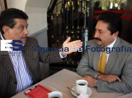 Oscar Aguilar y Carlos Meza - ES imagen agencia de fotografía