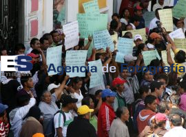 Manifestación Mototaxis - ES imagen agencia de fotografía