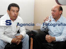 Reunión Carlos Meza y Lastiri - ES imagen agencia de fotografía