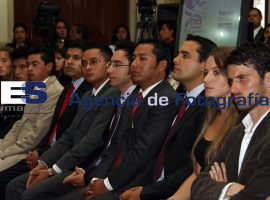Entregan Premio Municipal de la Juventud - ES imagen agencia de fotografía