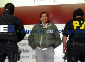 Presenta PGJ a presunto corruptor de menores - ES imagen agencia de fotografía