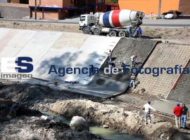 Avances de Entubamiento Rio Alseseca - ES imagen agencia de fotografía