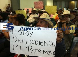 Frente de Pueblos en Contra de la Autopista Libramiento Poniente - ES imagen agencia de fotografía