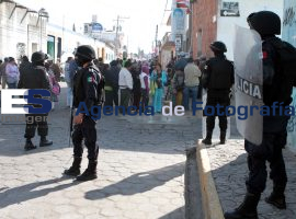 Organizaciones de comerciantes de Amozoc se disputan el Tianguis - ES imagen agencia de fotografía