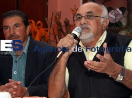 Méndez acusa a la Secretaría de Gobernación del Conflicto en Tianguis de San Martín - ES imagen agencia de fotografía