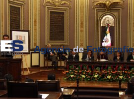 Otorga Congreso Medalla Aquiles Serdán - ES imagen agencia de fotografía