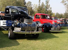 Autos de Coleccion en la UDLAP - ES imagen agencia de fotografía
