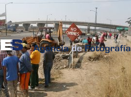 Manifestación Vecinos U.H. Bugambilias. - ES imagen agencia de fotografía
