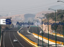 Estrenan automovilistas Arco oriente - ES imagen agencia de fotografía