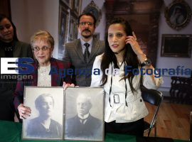Donación Fotografias Historicas Jose Luis Bello - ES imagen agencia de fotografía