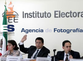 Sancionan a funcionaria en el IEE - ES imagen agencia de fotografía