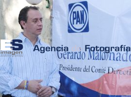 Se reune Gerardo Maldonado con panistas - ES imagen agencia de fotografía