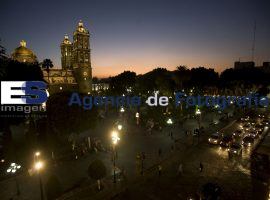 Zócalo de Puebla al Atardecer - ES imagen agencia de fotografía
