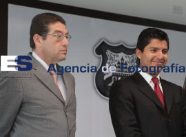 Presenta Eduardo Rivera a Santiago Martínez como su propuesta para Contralor Municipal - ES imagen agencia de fotografía
