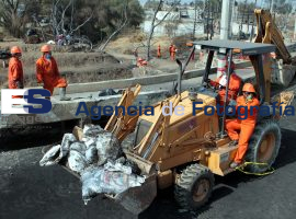 Limpian rivera del río Atoyac en San Martín Texmelucan - ES imagen agencia de fotografía