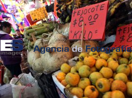 Compras de Año Nuevo - ES imagen agencia de fotografía
