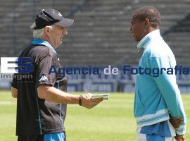 Hugo Eugui dice que trabajará más en lo táctico con el equipo - ES imagen agencia de fotografía