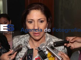 Más del 40 por ciento de las mujeres en Puebla sufren violencia - ES imagen agencia de fotografía