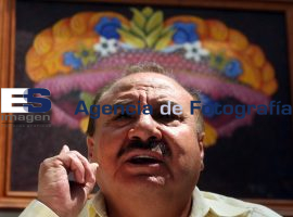 Militantes Perredistas exigen volver a Ideales Izquierdistas - ES imagen agencia de fotografía