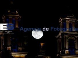 Luna  - ES imagen agencia de fotografía