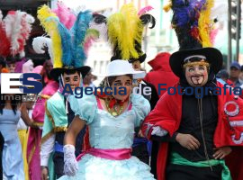 Huehues del Alto en el Zócalo - ES imagen agencia de fotografía