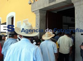 Campesinos de SanPedro Cholula se manifiestan  - ES imagen agencia de fotografía